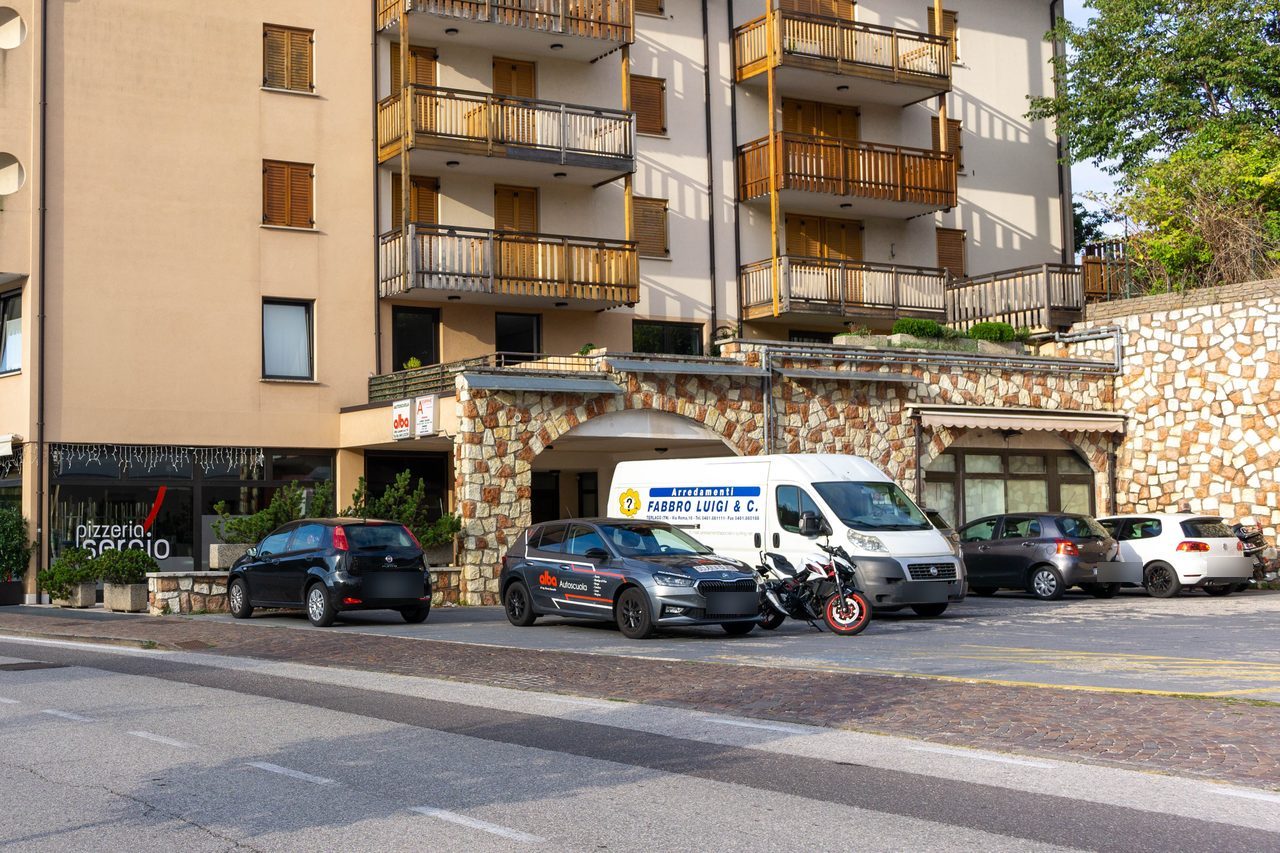 L'ingresso della sede di Baselga di Piné